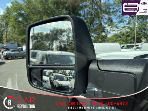 Used 2024 RAM 3500 Big Horn image 33