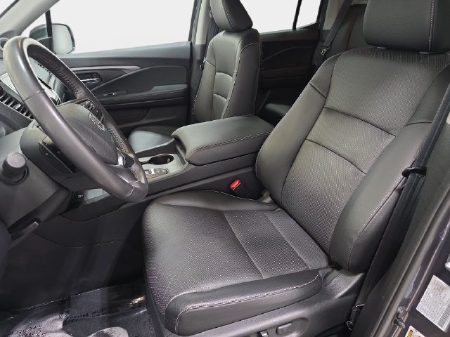 Used 2025 Honda Ridgeline RTL image 13
