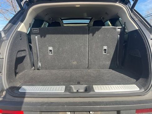 Certified 2023 INFINITI QX60 Luxe image 17