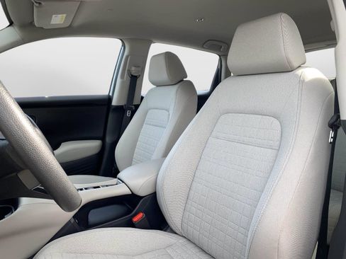 Used 2023 Honda HR-V LX image 32