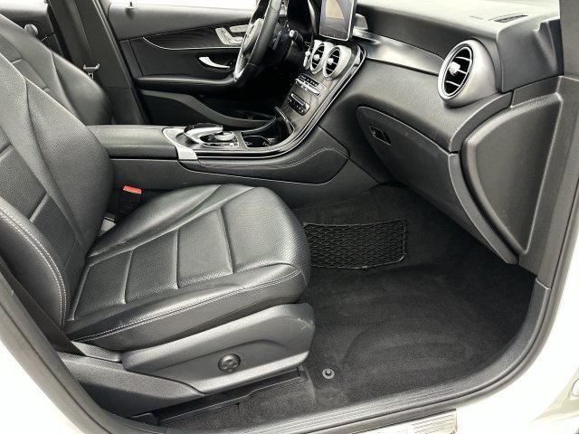 Used 2018 Mercedes-Benz GLC 300 4MATIC Coupe image 25