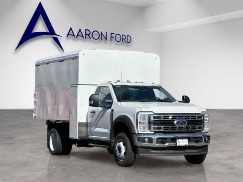 New 2025 Ford F550 4x4 Regular Cab Super Duty w/ XL Chrome Package image 7