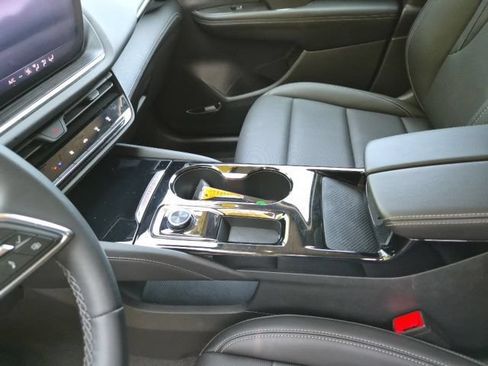 Used 2024 Buick Envision Preferred AWD/4WD image 20