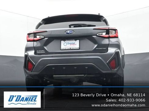 Used 2024 Subaru Crosstrek 2.5i Limited w/ Crosstrek Mirror Package AWD/4WD image 11