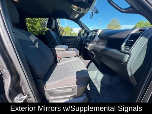 Used 2024 RAM 2500 Tradesman w/ Chrome Appearance Group AWD/4WD image 20