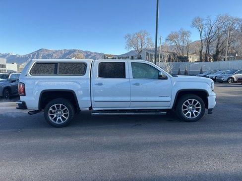 Used 2018 GMC Sierra 1500 Denali image 2