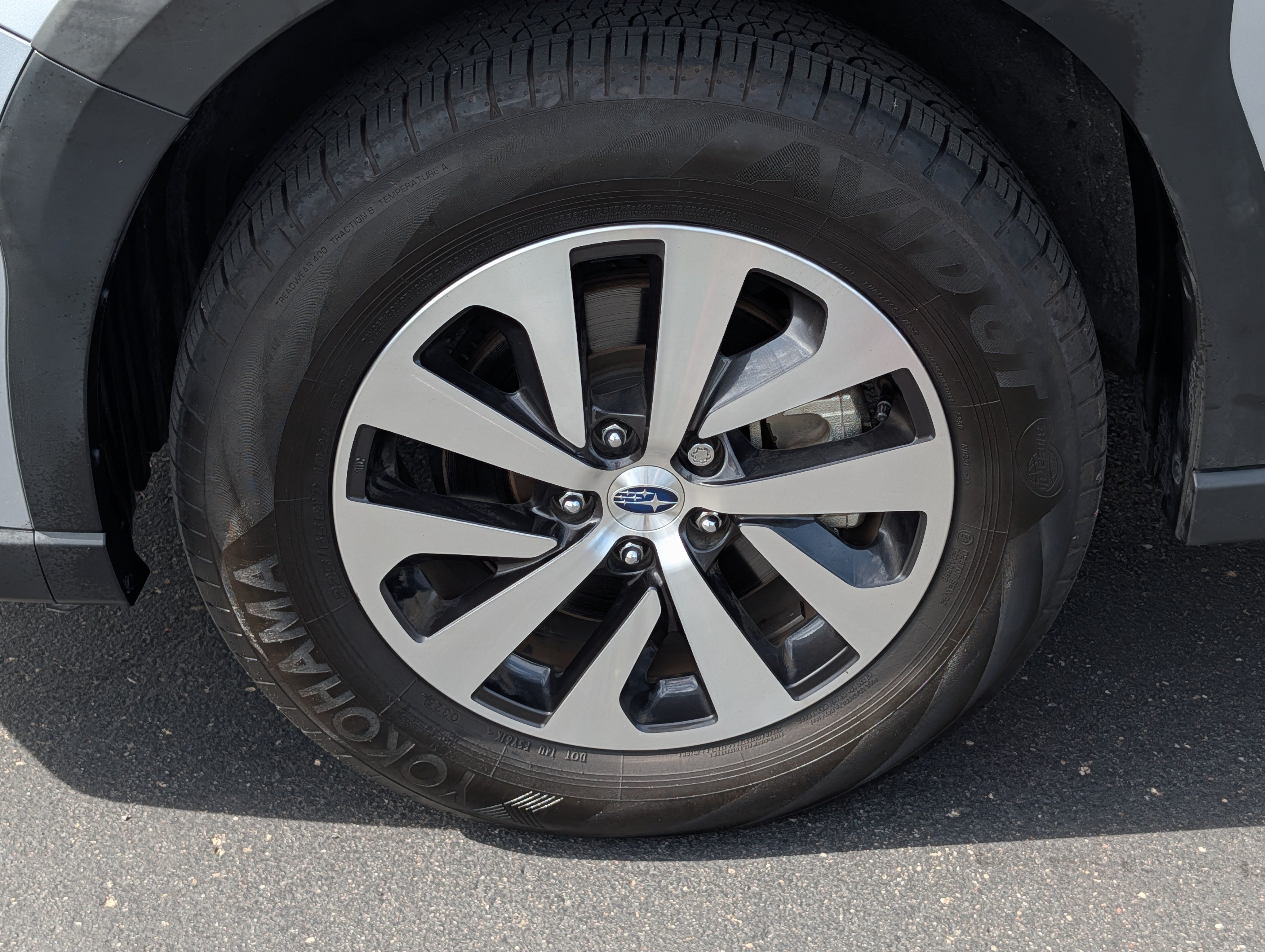 Certified 2025 Subaru Outback Premium AWD/4WD image 15