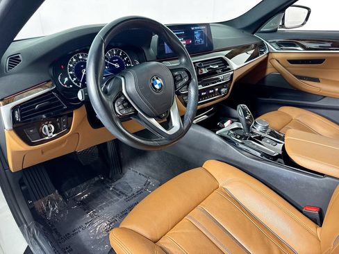 Used 2018 BMW 540i RWD image 9