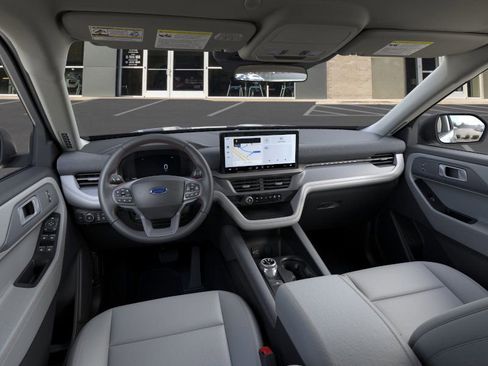 New 2026 Ford Explorer Active w/ Active Comfort Package image 9
