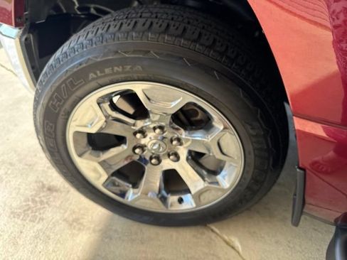 Used 2022 RAM 1500 Big Horn AWD/4WD image 35