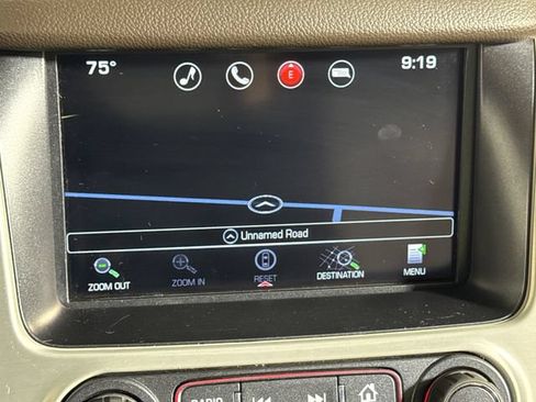 Used 2016 GMC Yukon SLT AWD/4WD image 38