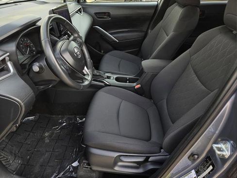 Used 2024 Toyota Corolla Cross LE FWD image 20