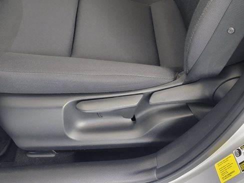 Used 2024 Toyota Corolla LE image 15