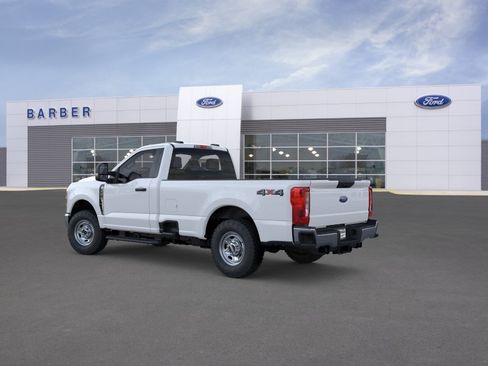 New 2026 Ford F250 XL w/ XL Off-Road Package AWD/4WD image 4
