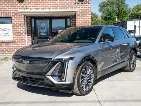 Used 2025 Cadillac Lyriq Sport AWD/4WD image 1