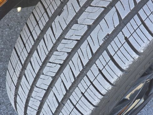 Used 2022 Kia Sorento SX image 35