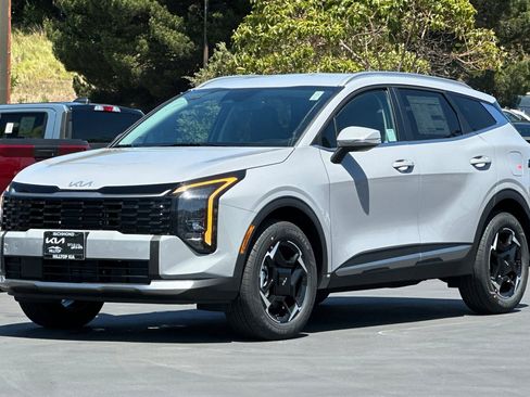 New 2026 Kia Sportage EX AWD/4WD image 8