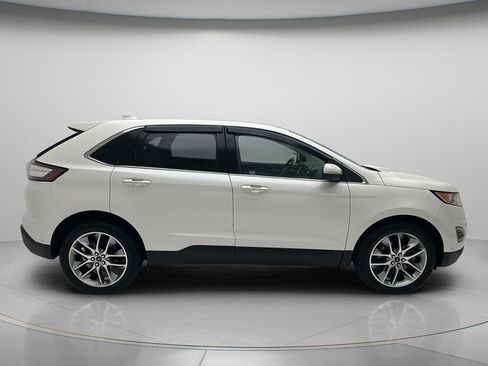 Used 2016 Ford Edge Titanium w/ Equipment Group 302A AWD/4WD image 4