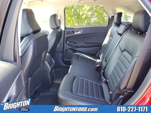 Used 2023 Ford Edge SEL AWD/4WD image 11