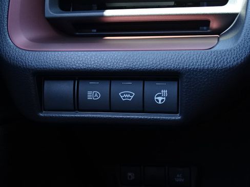 New 2027 Toyota Prius Plug-In Hybrid FWD image 30