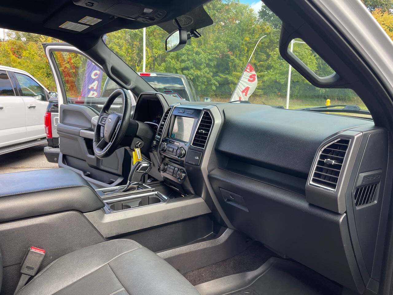 Used 2016 Ford F150 XLT w/ Equipment Group 302A Luxury AWD/4WD image 35