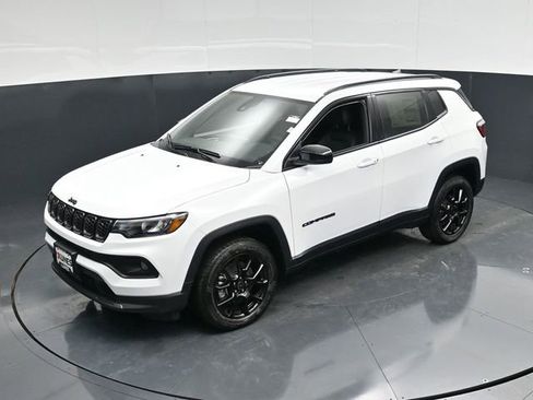 New 2026 Jeep Compass Latitude AWD/4WD image 48