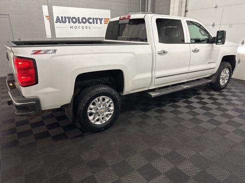 Used 2015 Chevrolet Silverado 2500 LTZ image 10