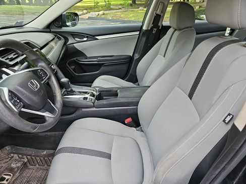 Used 2018 Honda Civic EX image 15