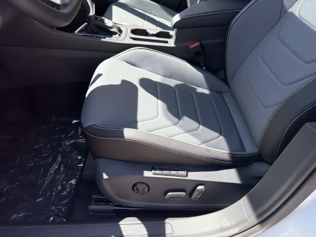 New 2026 Volkswagen Jetta SEL FWD image 15