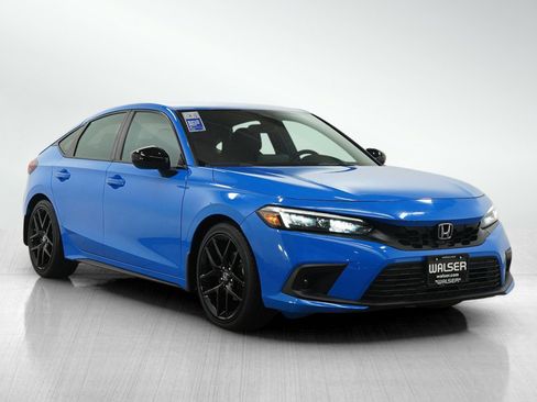 Used 2023 Honda Civic Sport image 7