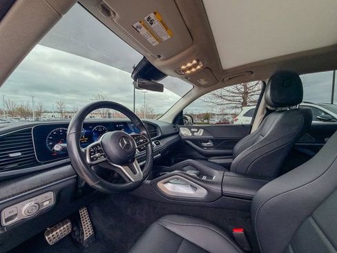 Used 2023 Mercedes-Benz GLS 450 4MATIC w/ AMG Line Exterior image 12