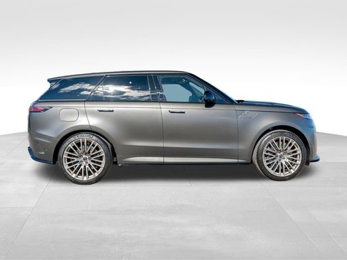 New 2025 Land Rover Range Rover Sport SV Edition Two image 8