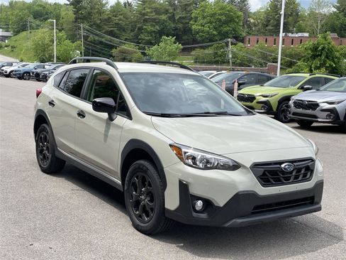 Certified 2023 Subaru Crosstrek 2.0i Premium w/ Special Edition AWD/4WD image 7