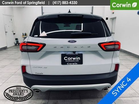 New 2026 Ford Escape Active w/ Cold Weather Package FWD image 5