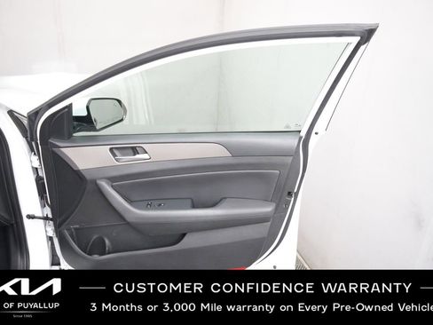Used 2018 Hyundai Sonata Limited image 15