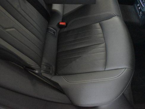 Used 2020 Audi A6 2.0T Premium Plus w/ Premium Plus Package AWD/4WD image 37