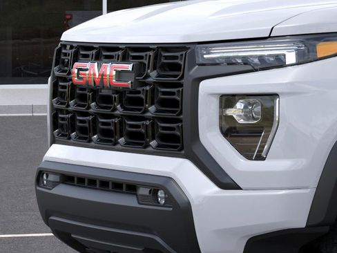 New 2025 GMC Canyon Elevation w/ Convenience Package image 75