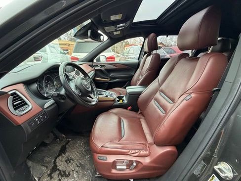 Used 2017 MAZDA CX-9 Signature image 9