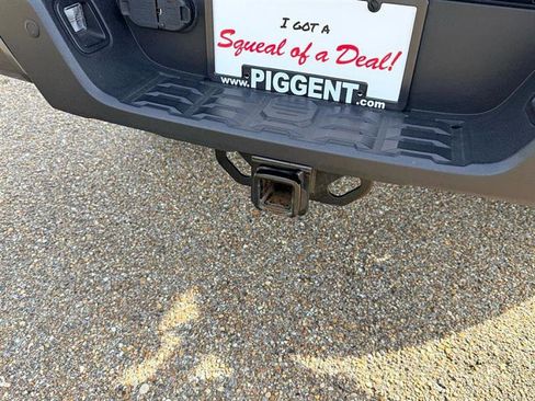 Used 2023 Toyota Tacoma SR5 image 12