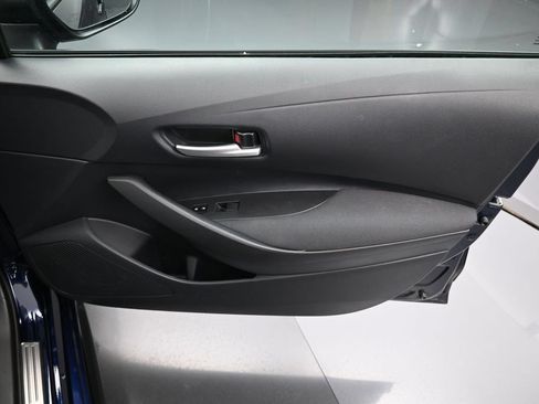 Certified 2026 Toyota Corolla SE w/ SE Package FWD image 32
