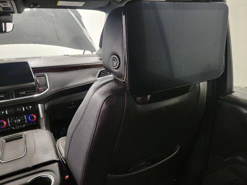 Used 2023 Chevrolet Tahoe Premier w/ Advanced Technology Package image 25