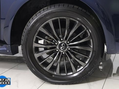 Used 2021 INFINITI QX80 Premium Select w/ All-Season Package image 17