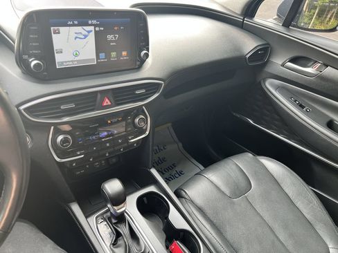 Used 2019 Hyundai Santa Fe FWD image 12