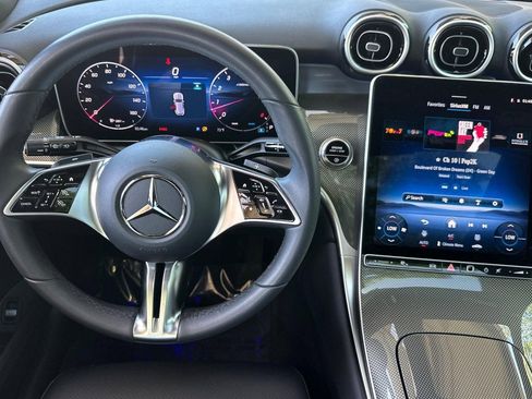 Used 2026 Mercedes-Benz GLC 300 4MATIC image 28