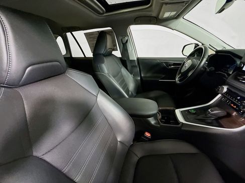 Used 2024 Toyota RAV4 Limited image 25