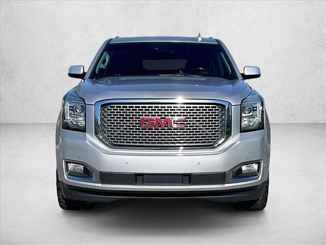 Used 2016 GMC Yukon XL Denali w/ Open Road Package AWD/4WD image 3