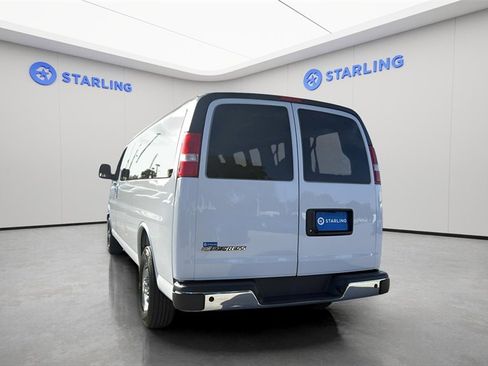 Used 2025 Chevrolet Express 3500 LT w/ LT Preferred Equipment Group image 6