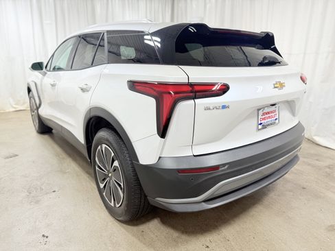 Used 2024 Chevrolet Blazer EV LT image 6