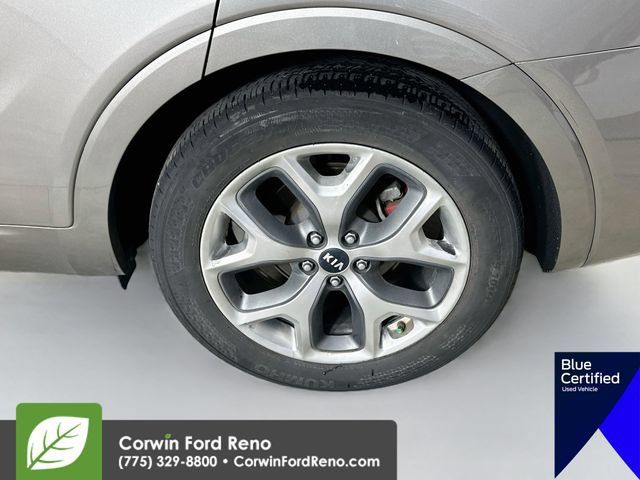 Used 2019 Kia Sorento SX AWD/4WD image 38