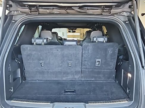 Used 2023 Lincoln Navigator Reserve image 21